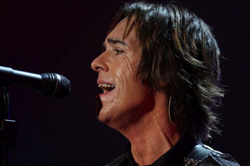 Per Gessle na koncertě Roxette v Sydney 2012