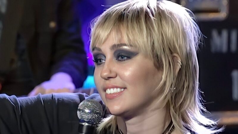 Miley Cyrus na koncertě v Turecku