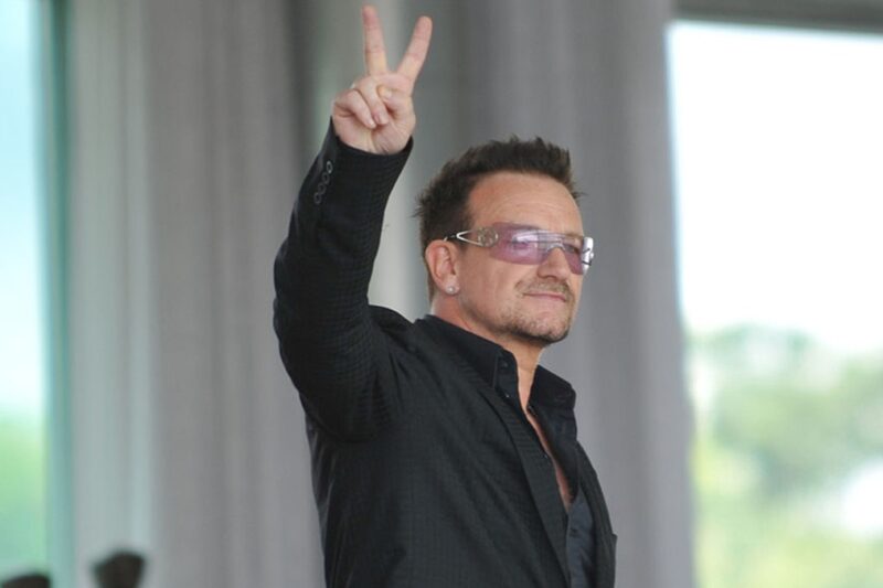 Obrázek k článku: Bono na jevišti odhaluje své nejhlubší emoce