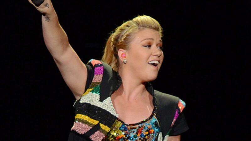Kelly Clarkson na koncertě