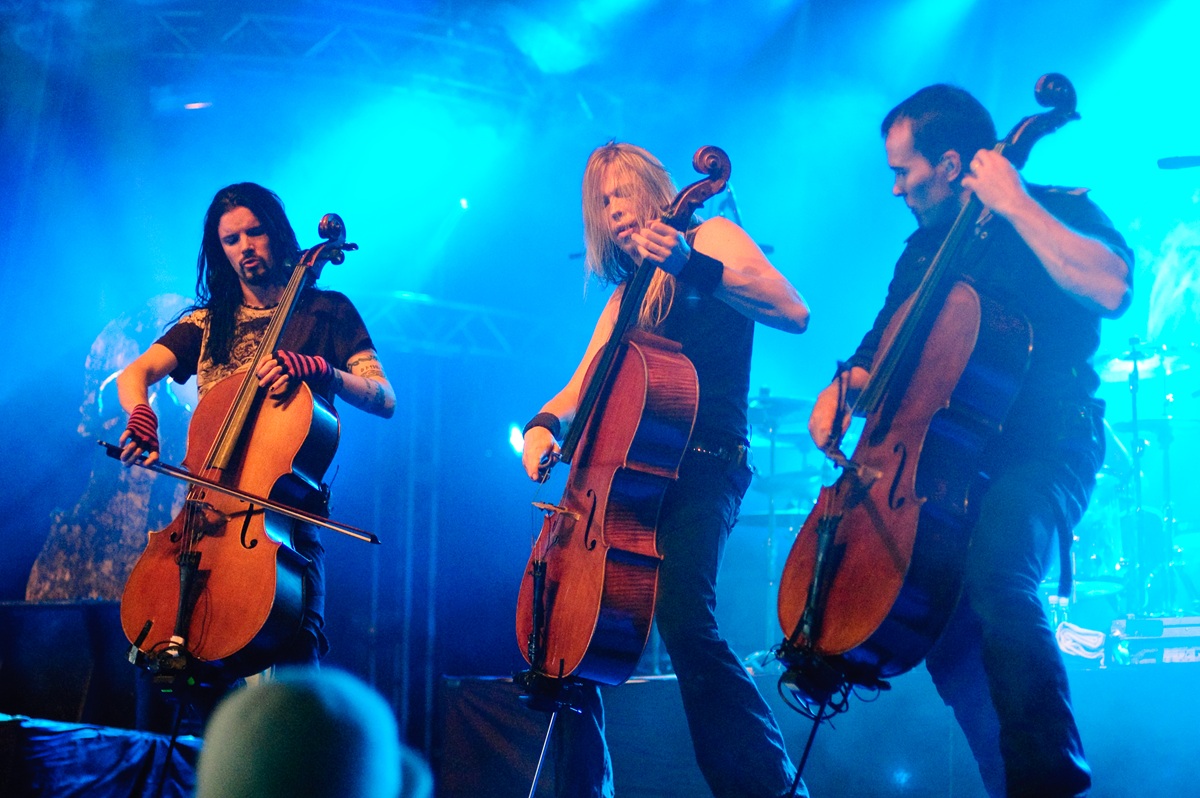 Kapela Apocalyptica na festivalu Ilosaarirock v Joensuu ve Finsku, rok 2009