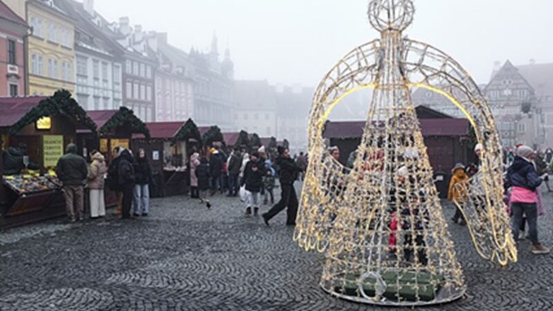 Obrázek k článku: TOP 10 vánočních hitů, které milujeme… ale po svátích je nemůžeme ani slyšet