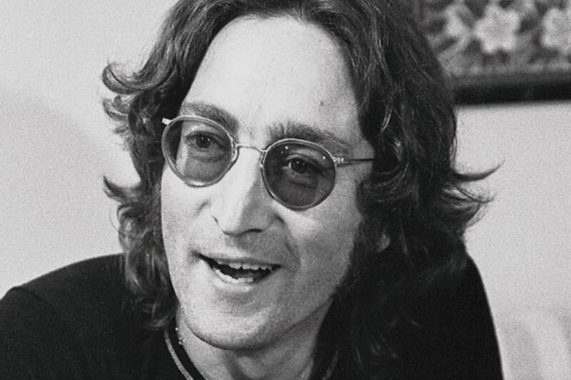 John Lennon v roce 1974