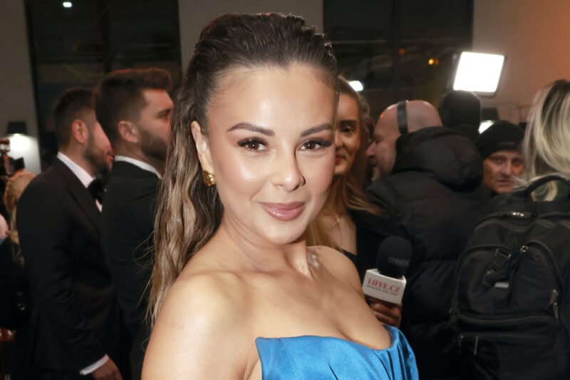 Monika Bagárová bicí