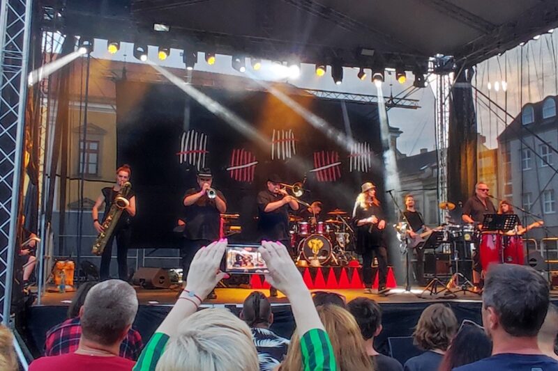 Fotografie kapely Sto zvířat