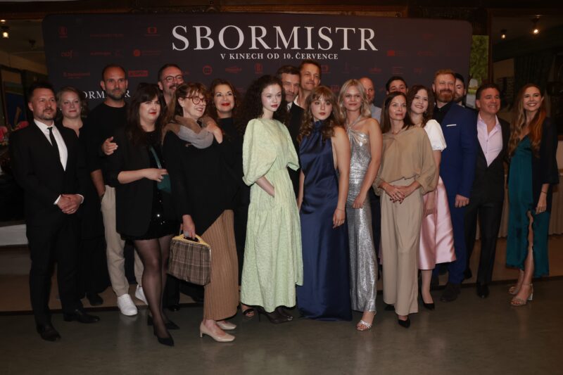 Film Sbormistr měl 8. 7. 2025 premiéru v pražském kině Lucerna.