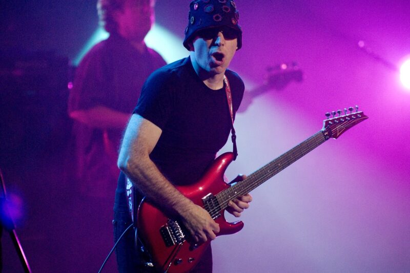 Joe Satriani