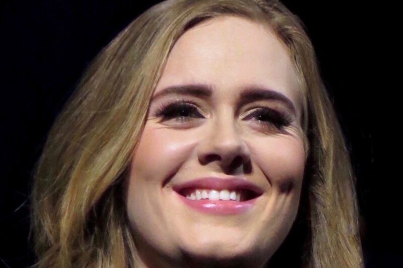 Obrázek k článku: Adele se vrací: Po pětiletém tichu míří do nahrávacího studia i na filmové plátno!