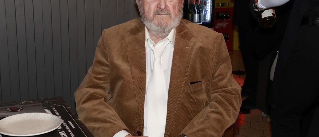 Obrázek k článku: Ztraceno v překladu? Když se z hitu Beatles stala Láska ve třech a půl