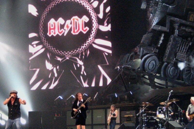 AC/DC
